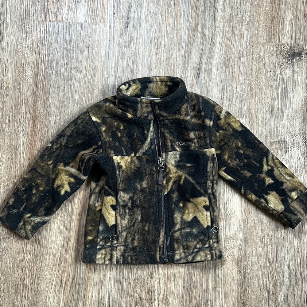 Columbia Brown and Cream Puffer Jacket